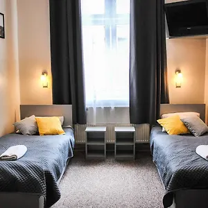 aparthotel-kadetus.krakowhotelspoland.com/